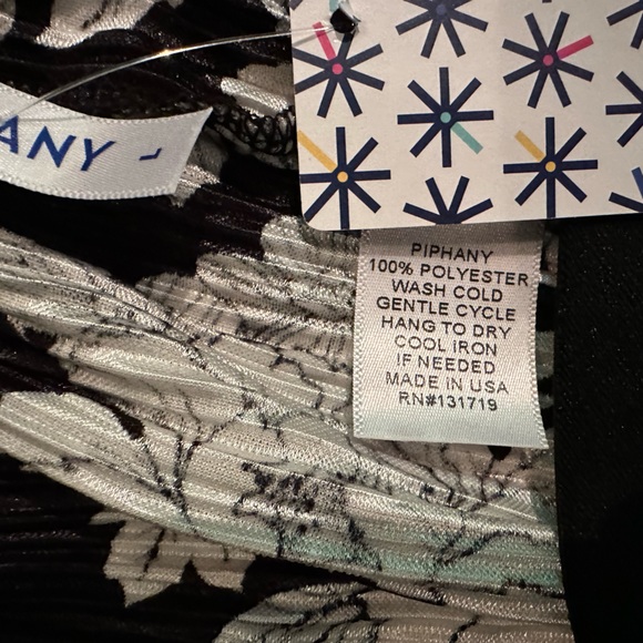 High/Low Skirt - Picture 5 of 5